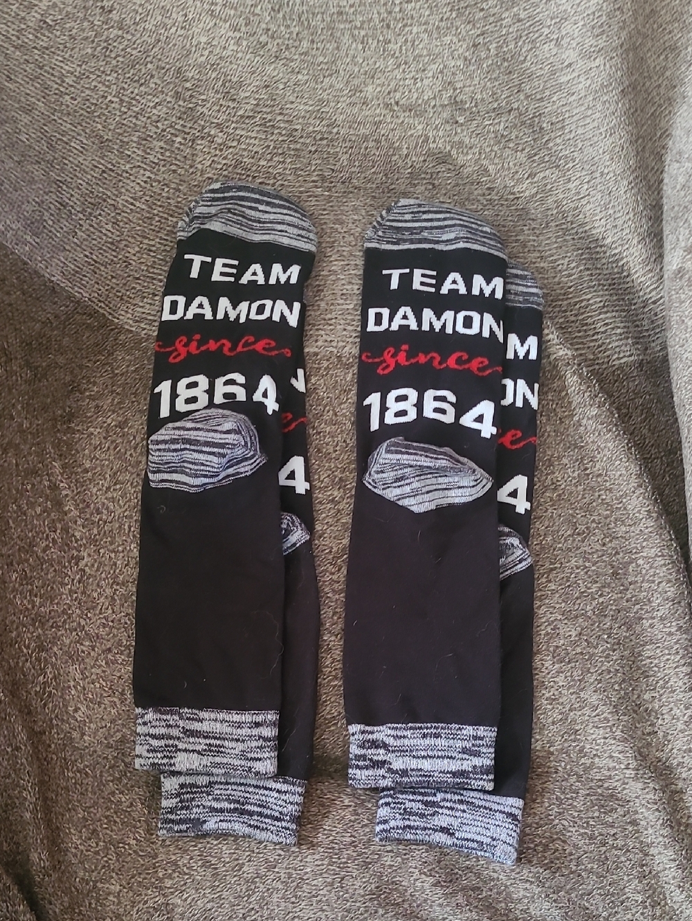 Vampire Diaries "Team Damon Since 1864" Socks (2 Pairs)